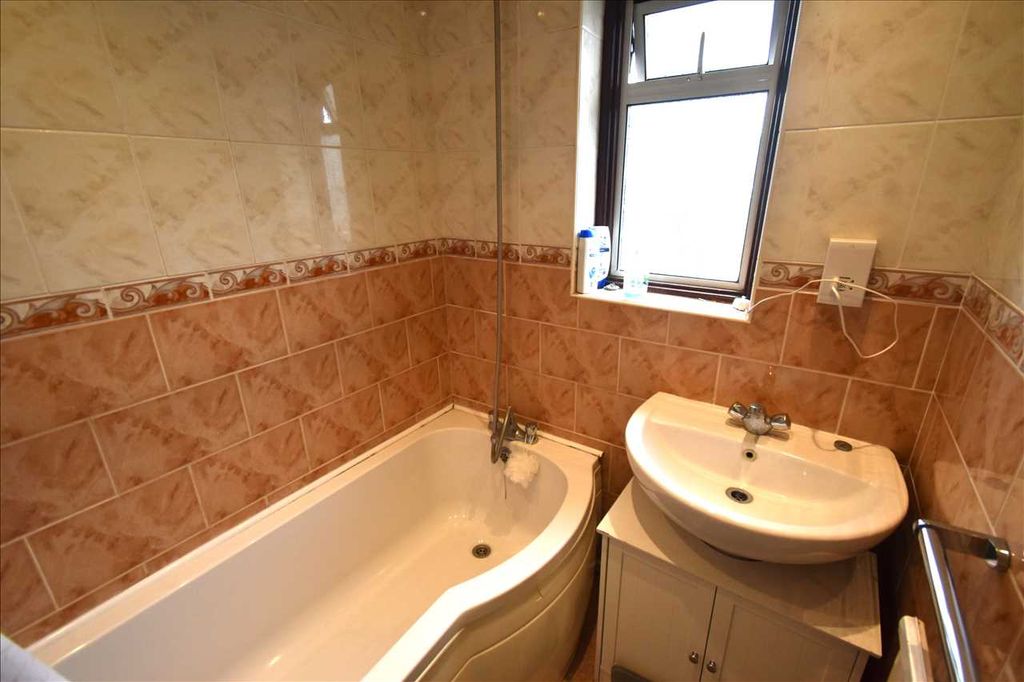 Property photo 3 of 3 Bathroom
