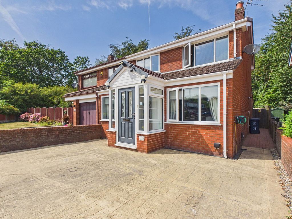 Property photo 2 of 27