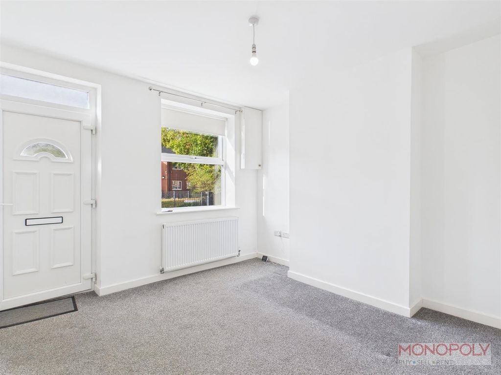 Property photo 2 of 24 Cam01943G0-Pr0543-Still002.Jpg