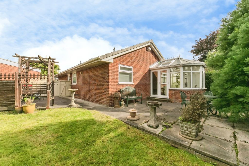 Property photo 2 of 17 Pbox-Img.Jpg