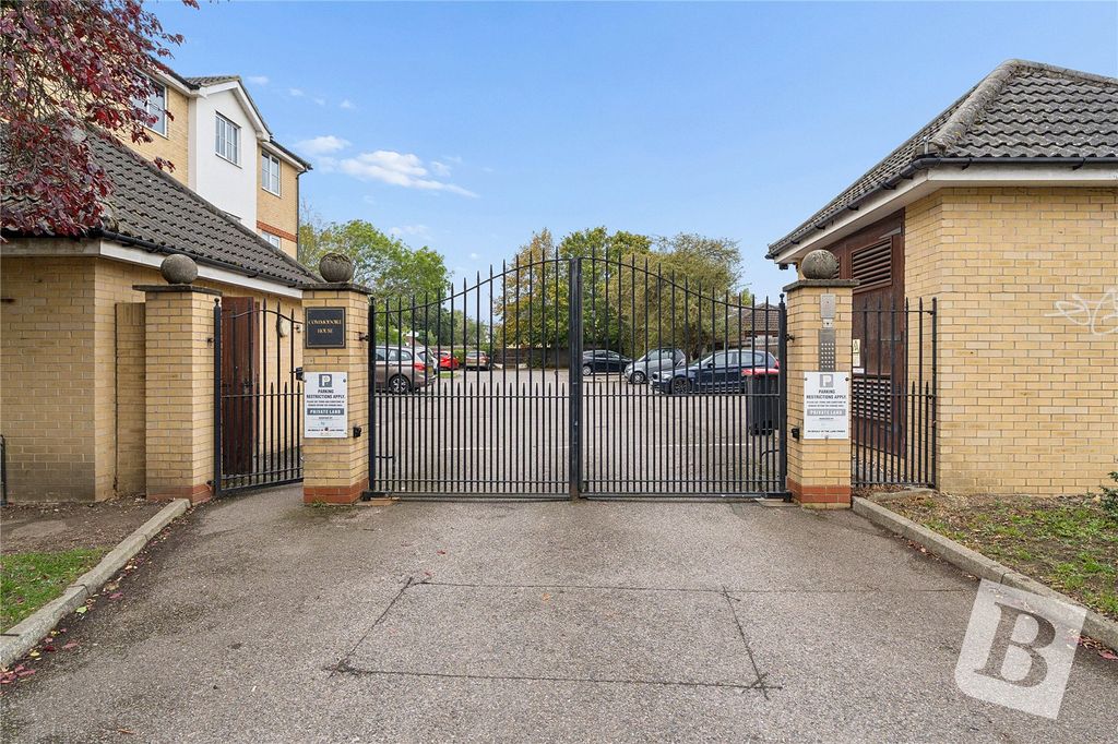 Property photo 1 of 10 Gated Entrance