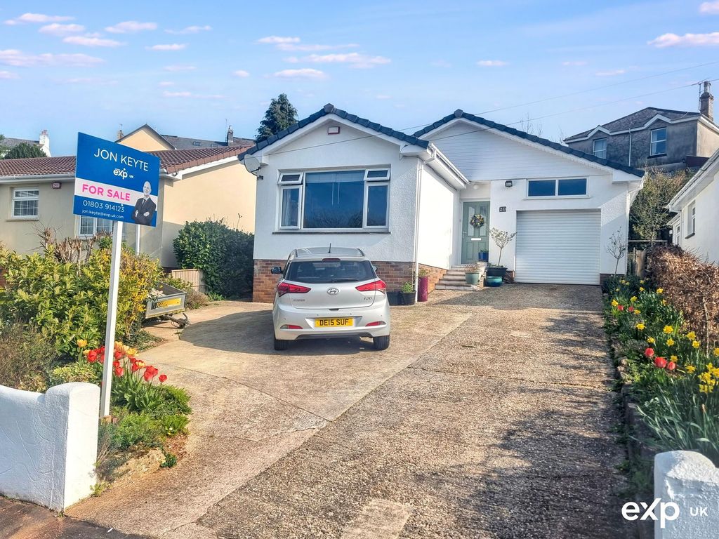 Property photo 1 of 29