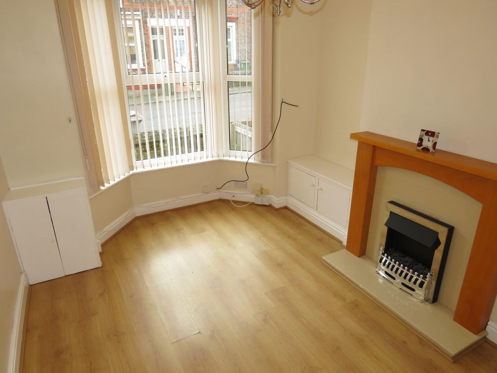 Property photo 2 of 9 Living Room