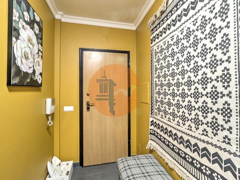 Property photo 3 of 26