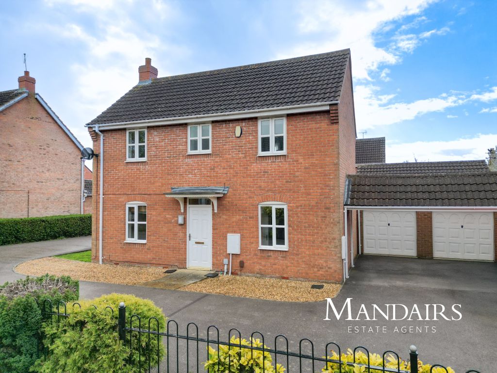 Property photo 1 of 28