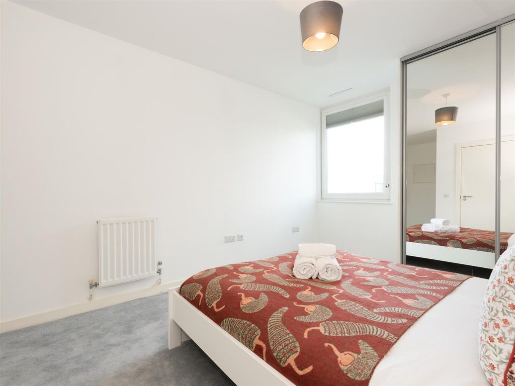 Property photo 3 of 17 3