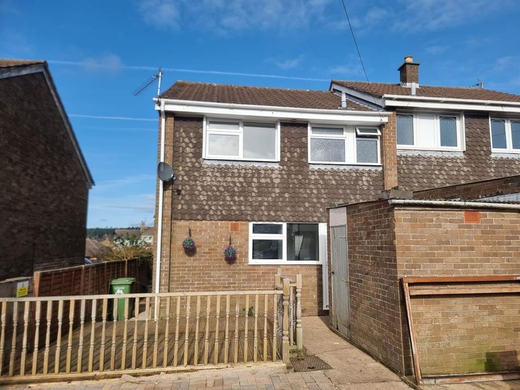 Property photo 3 of 14