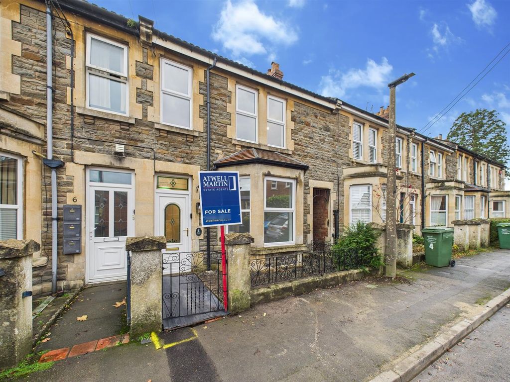 Property photo 1 of 18 Front