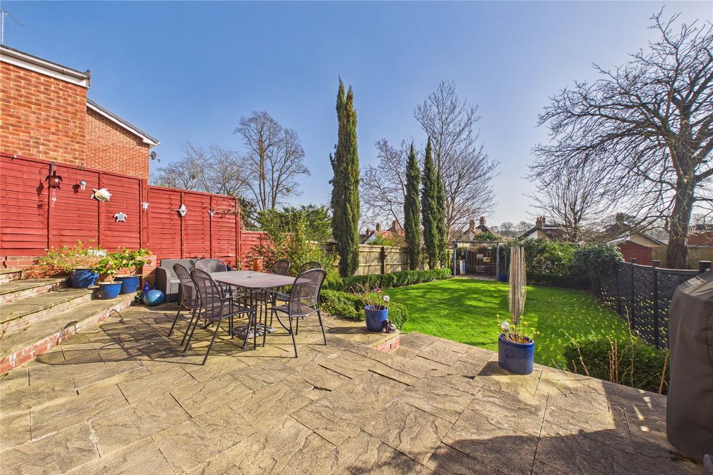 Property photo 2 of 17 Picture No. 20