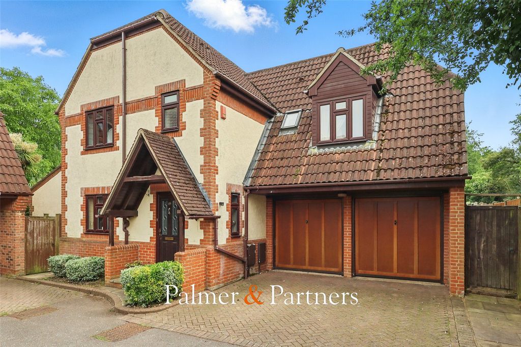 Property photo 1 of 41 Picture No. 94