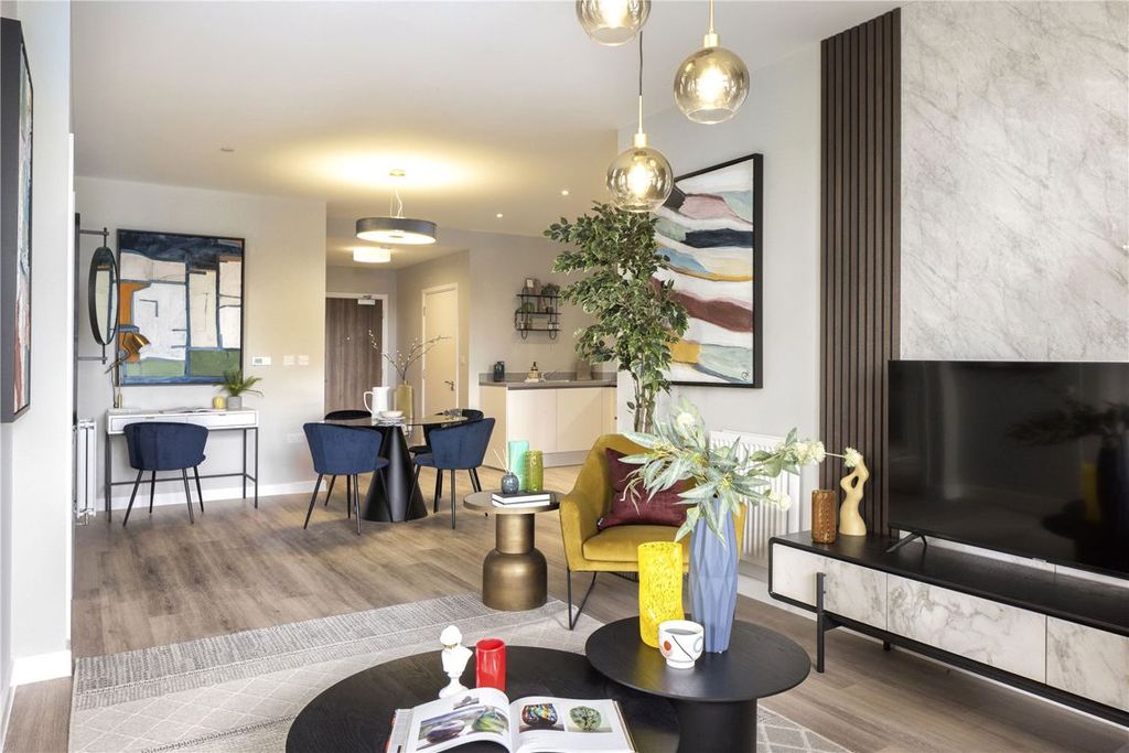 Property photo 2 of 10