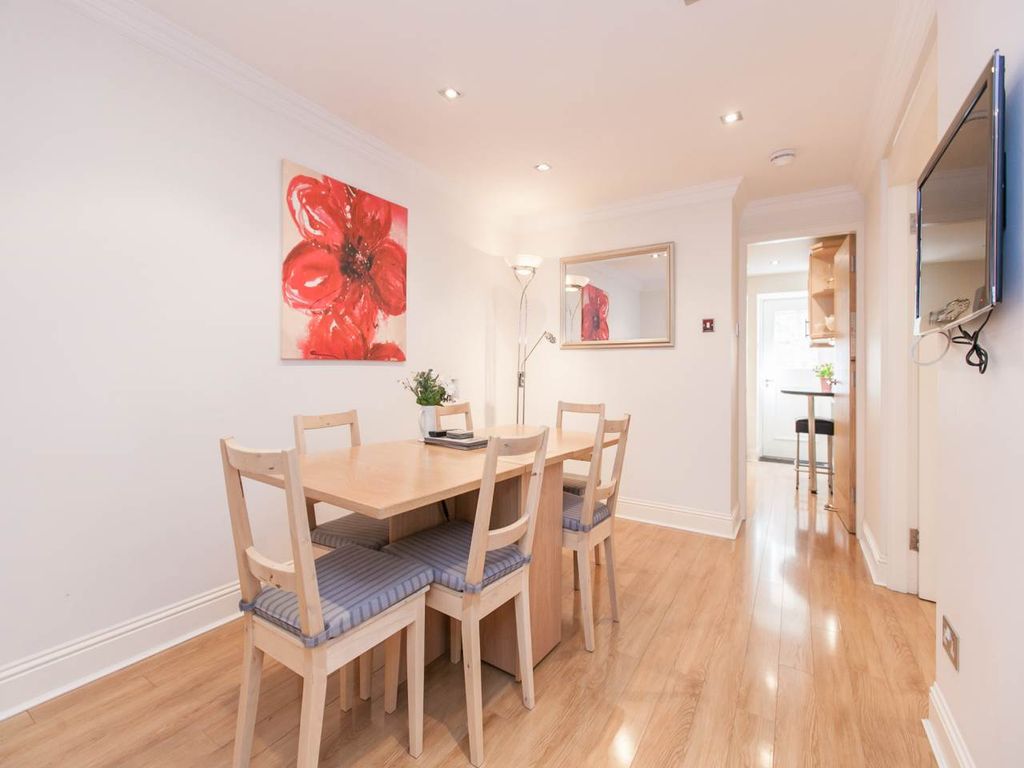 Property photo 2 of 13 33B Albany Street New Shots-1