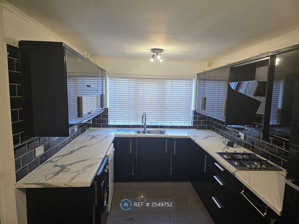 Property photo 1 of 25 Kitchen And Dining Area