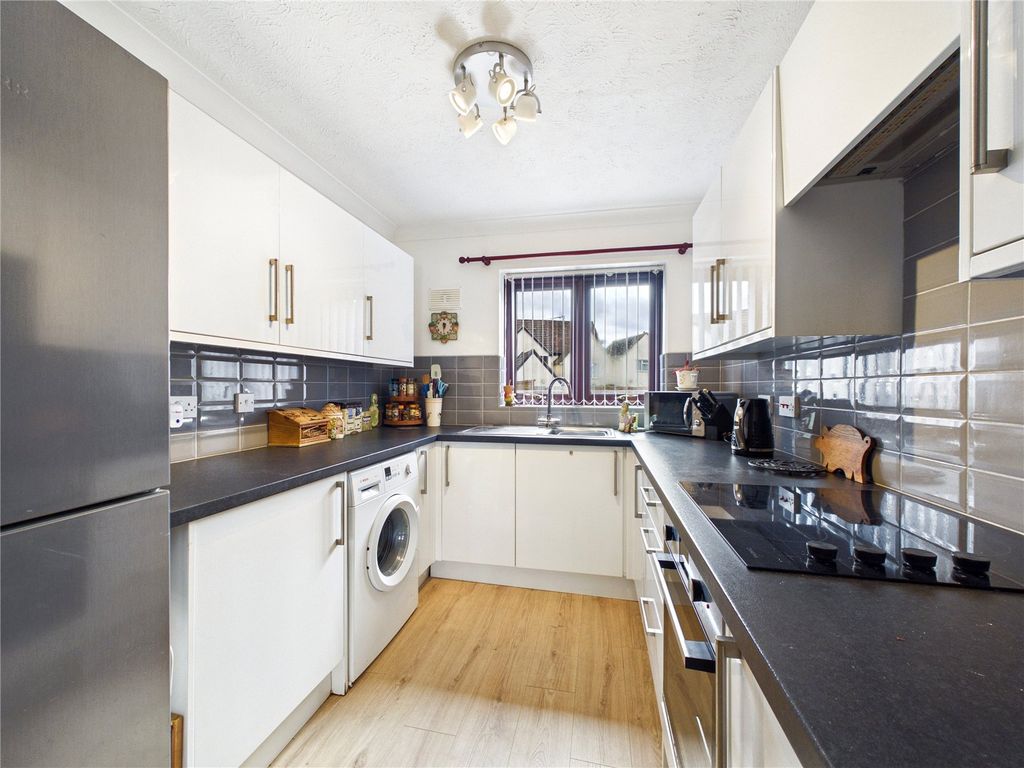 Property photo 2 of 10 Picture No. 08