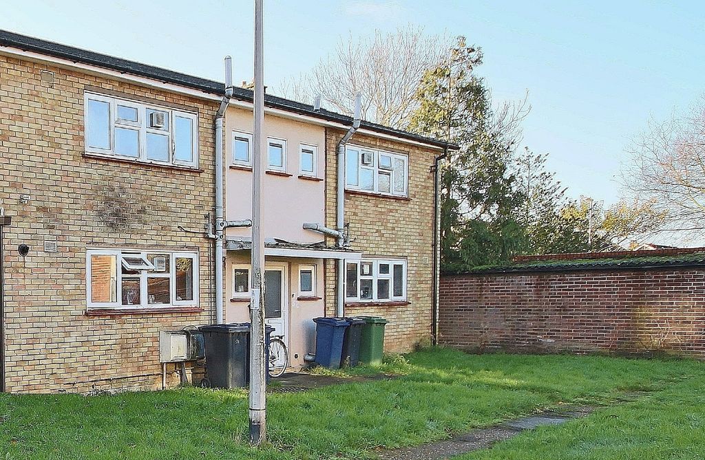 Property photo 1 of 6