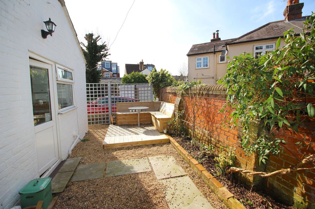 Property photo 2 of 7 Garden