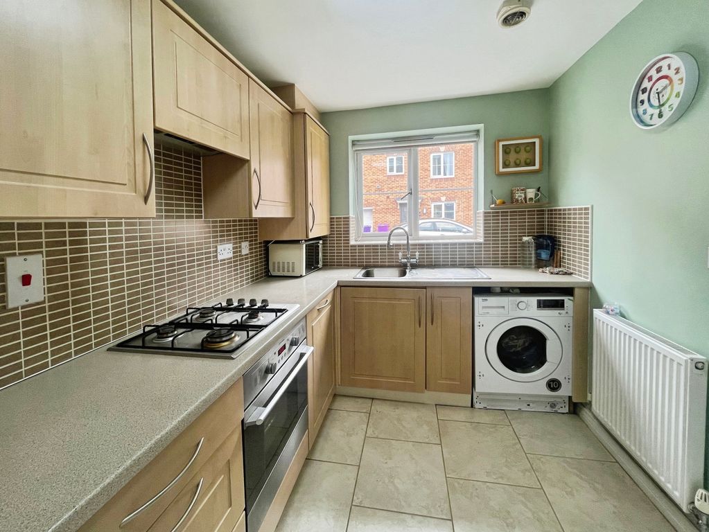 Property photo 2 of 15