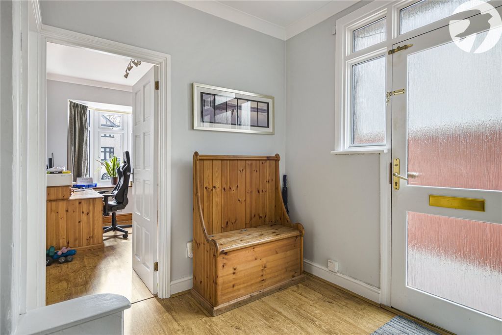 Property photo 2 of 30 Robinson Jackson