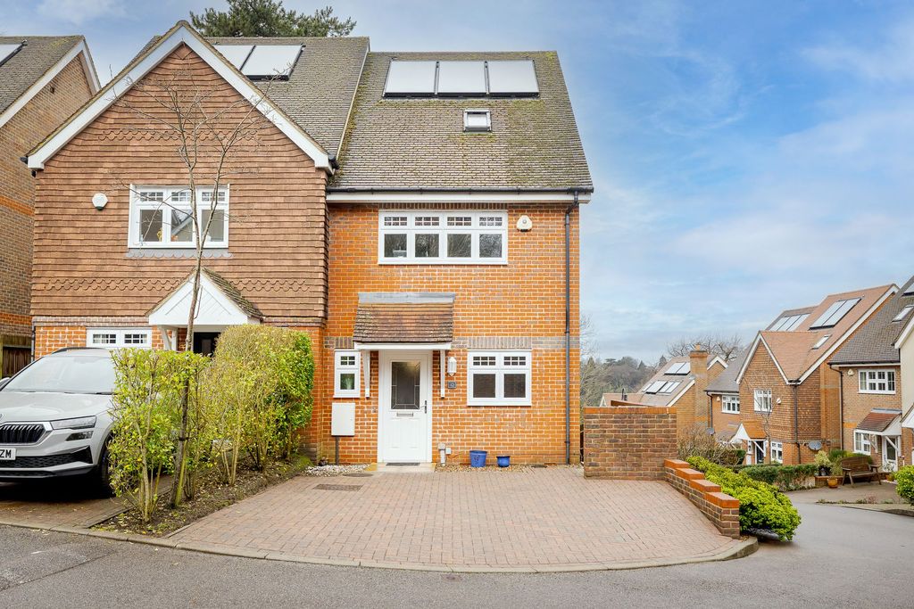 Property photo 1 of 22