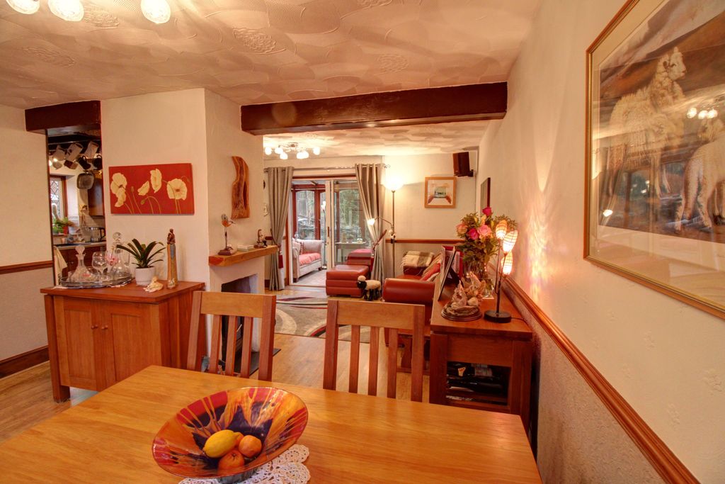 Property photo 2 of 23 Img_6231_2_3Natural