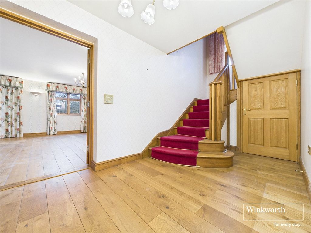 Property photo 2 of 31 Picture No. 02