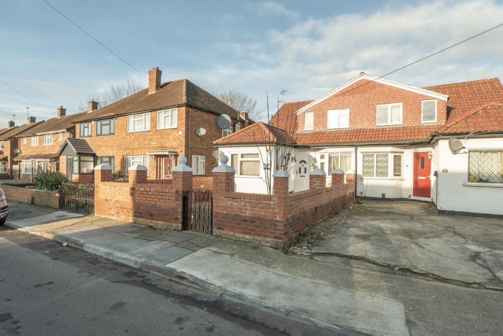 Property photo 2 of 22