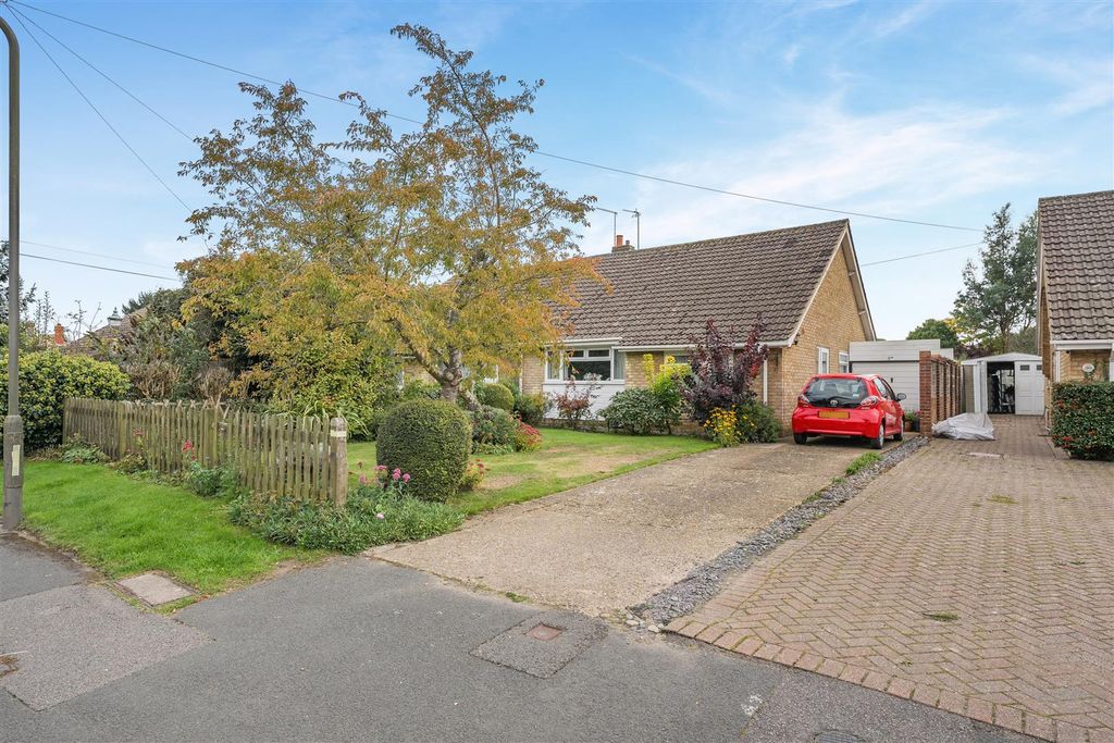 Property photo 1 of 21 Front External