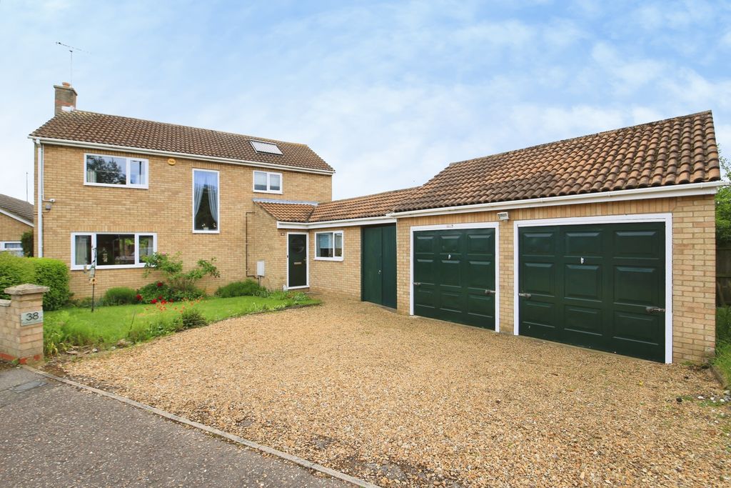Property photo 1 of 33 Img_1979