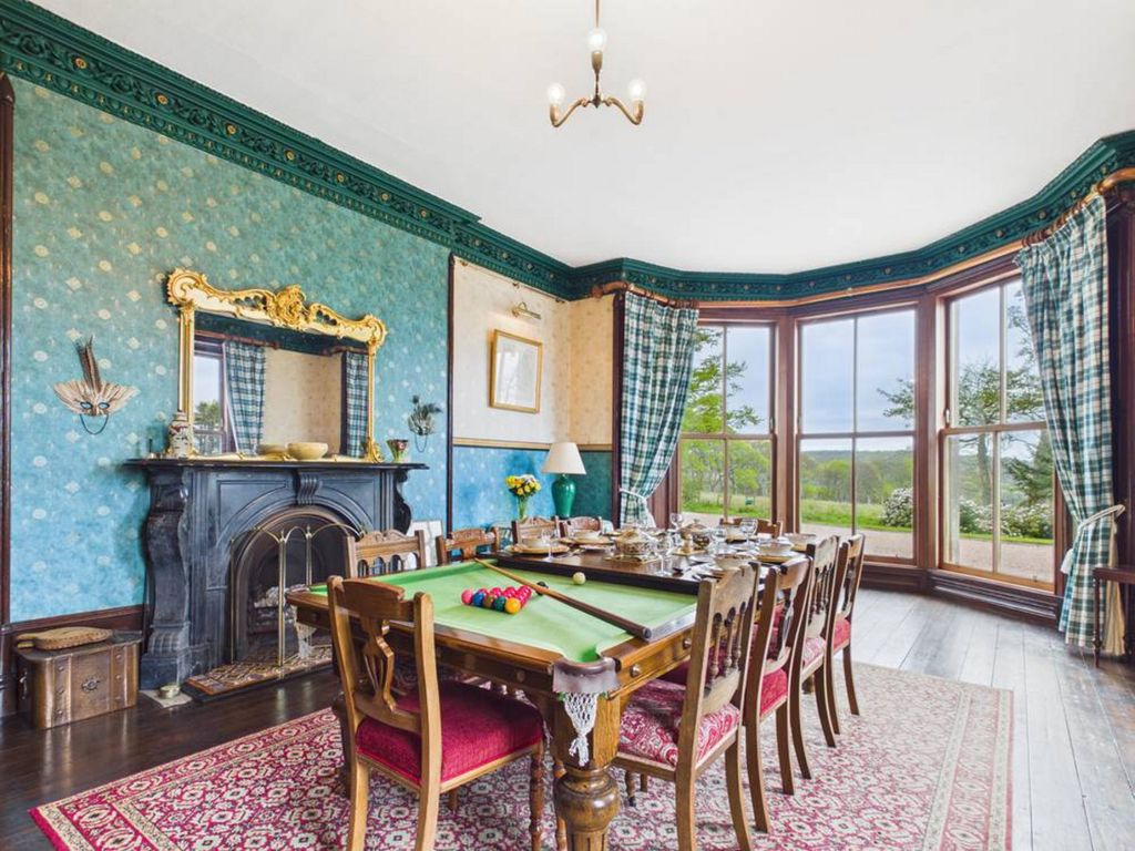 Property photo 3 of 47