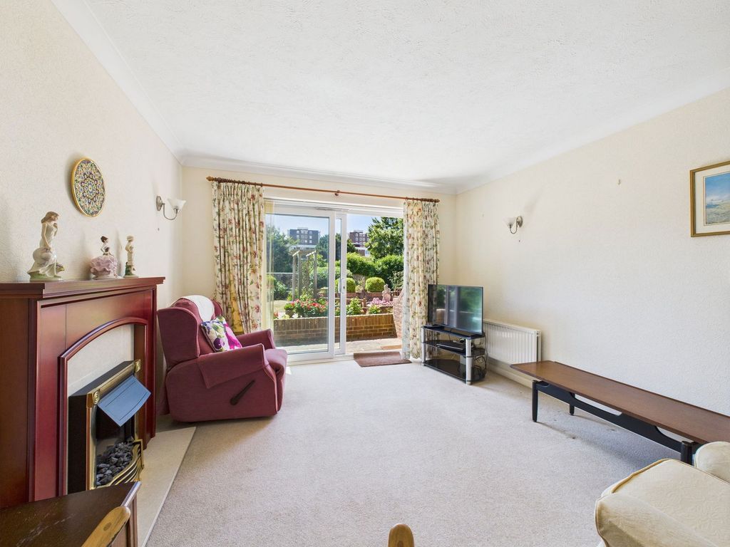 Property photo 2 of 16