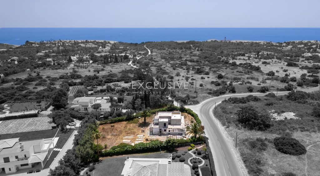 Property photo 1 of 30