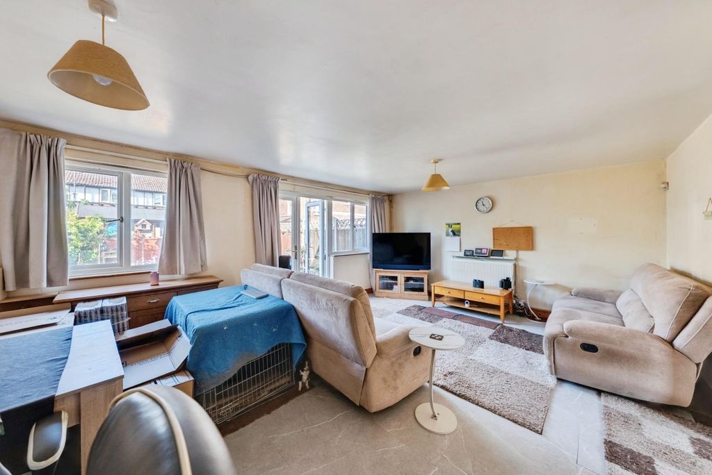 Property photo 2 of 29 A7S01614Hdr.Jpg