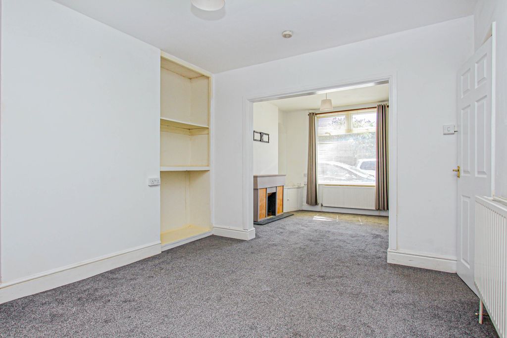 Property photo 2 of 12 Lounge/Dining Room