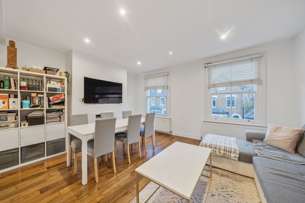 Property photo 2 of 7 Picture No. 06