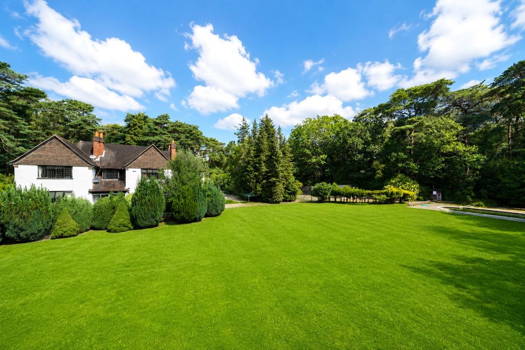 Property photo 1 of 59 Picture No. 20