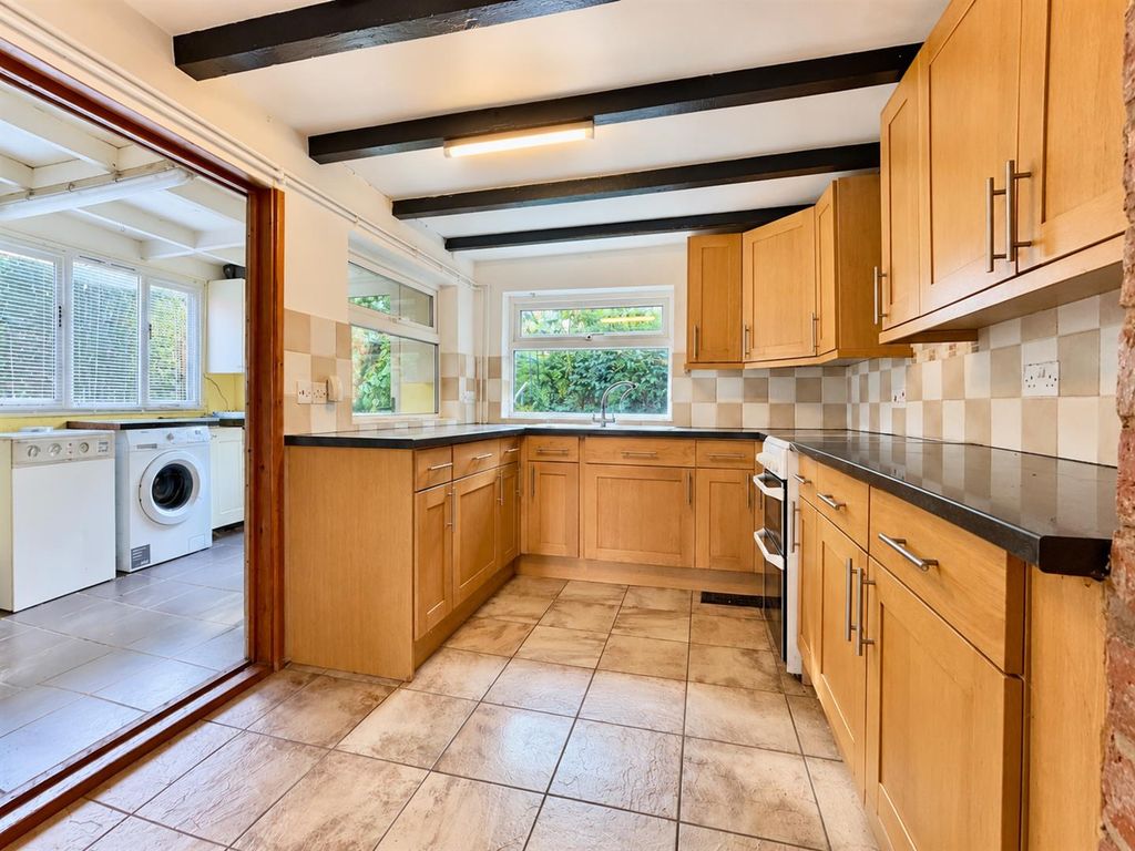 Property photo 2 of 18