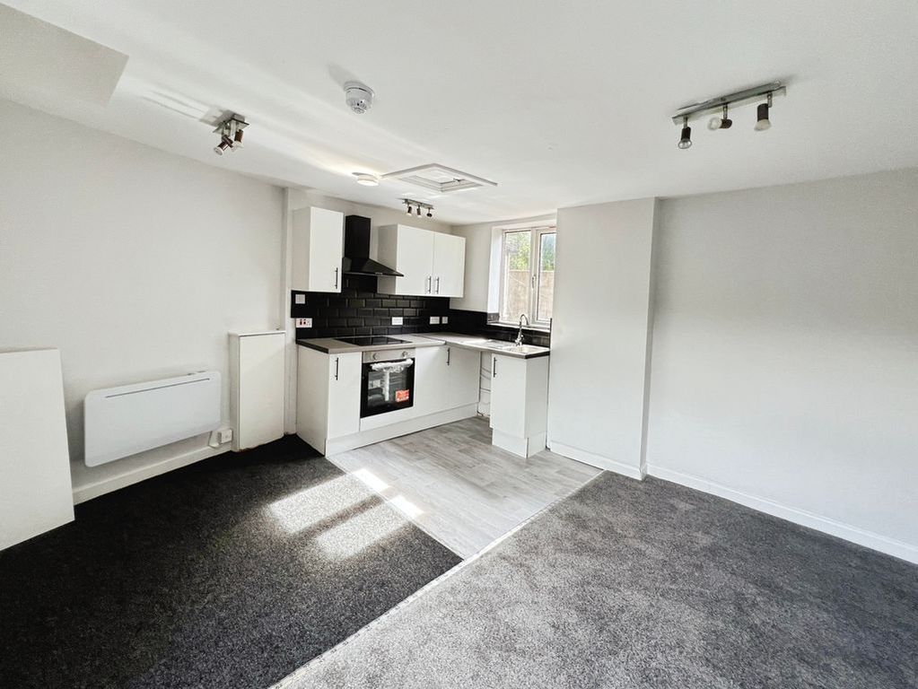 Property photo 1 of 7 Open Plan Lounge Kitchen
