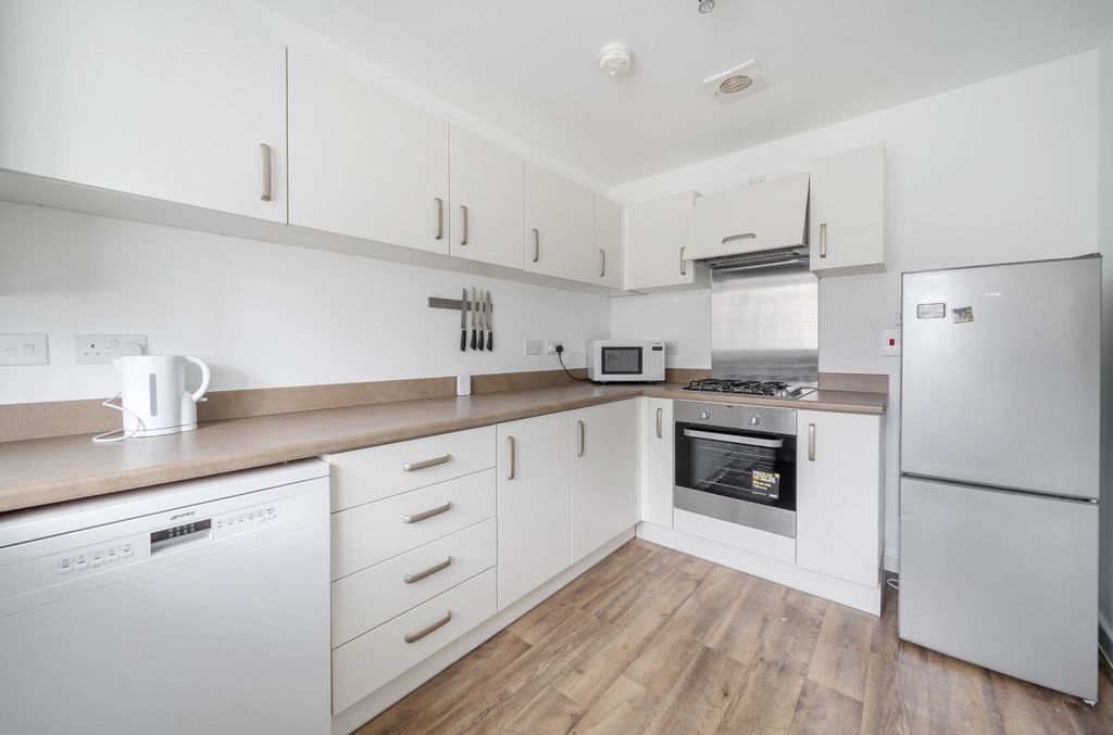 Property photo 2 of 18 1347804-7-68B57cd4879Ca