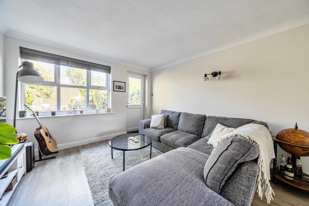 Property photo 2 of 20 Reception