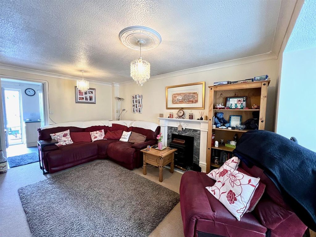 Property photo 3 of 14 1.Jpg