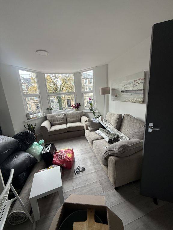 Property photo 1 of 3