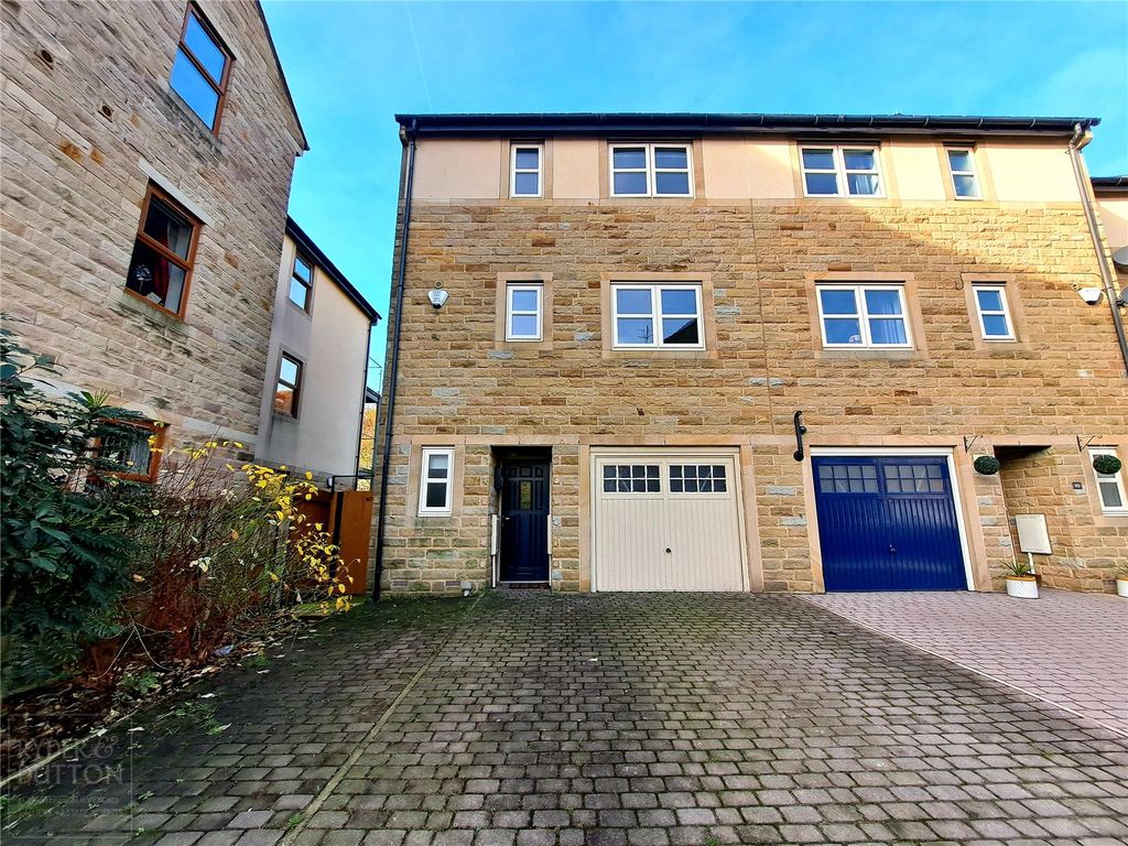 Property photo 1 of 17 Front Elevation