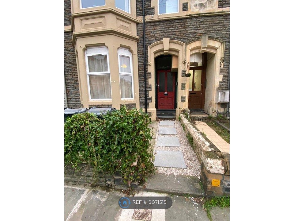 Property photo 2 of 14