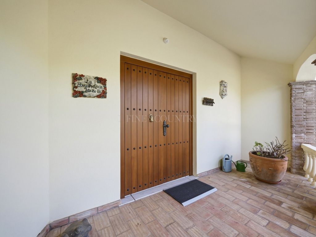 Property photo 3 of 30