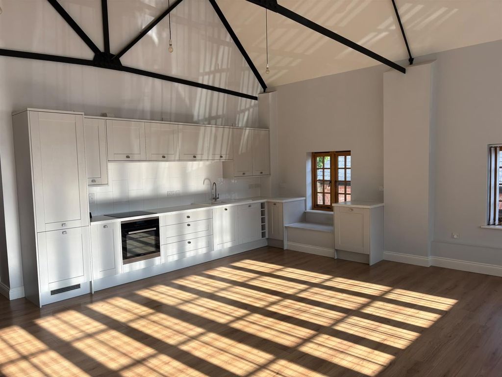 Property photo 2 of 8 2.Jpg