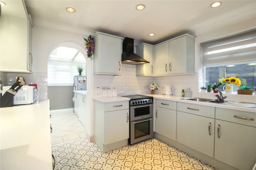 Property photo 3 of 20 Picture No. 05