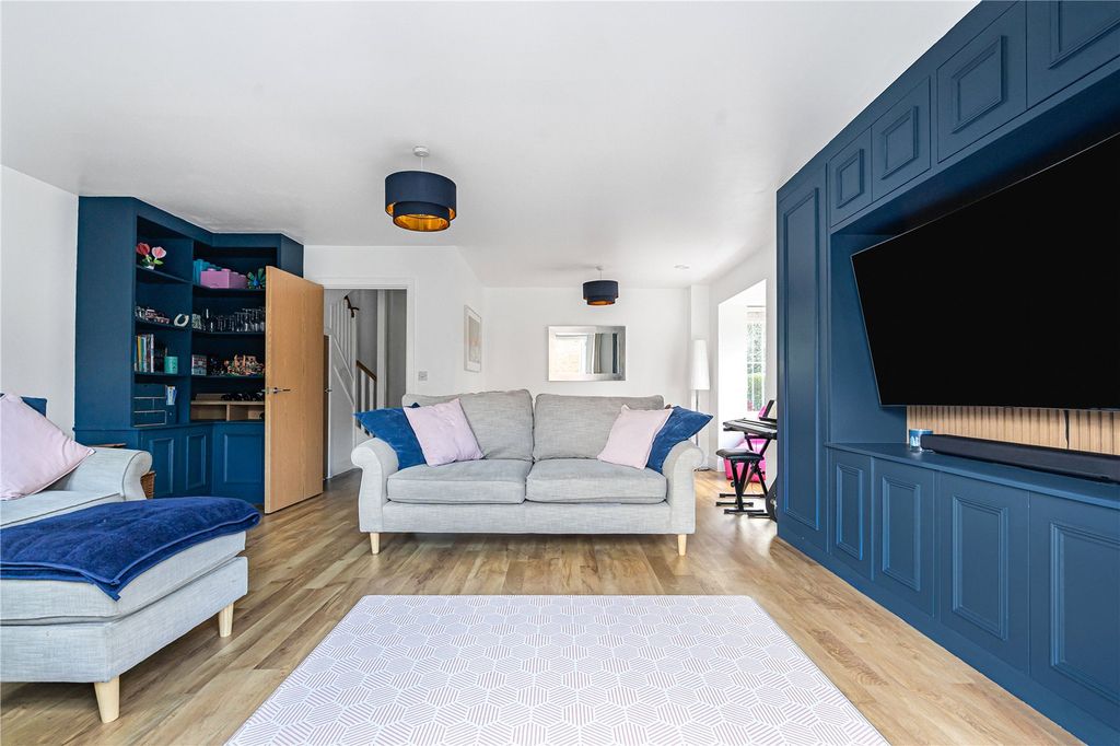 Property photo 2 of 20 Picture No. 01