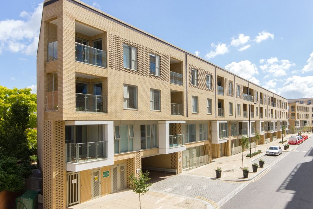 Property photo 1 of 9 Picture No. 14