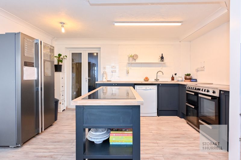 Property photo 2 of 13 Kitchen