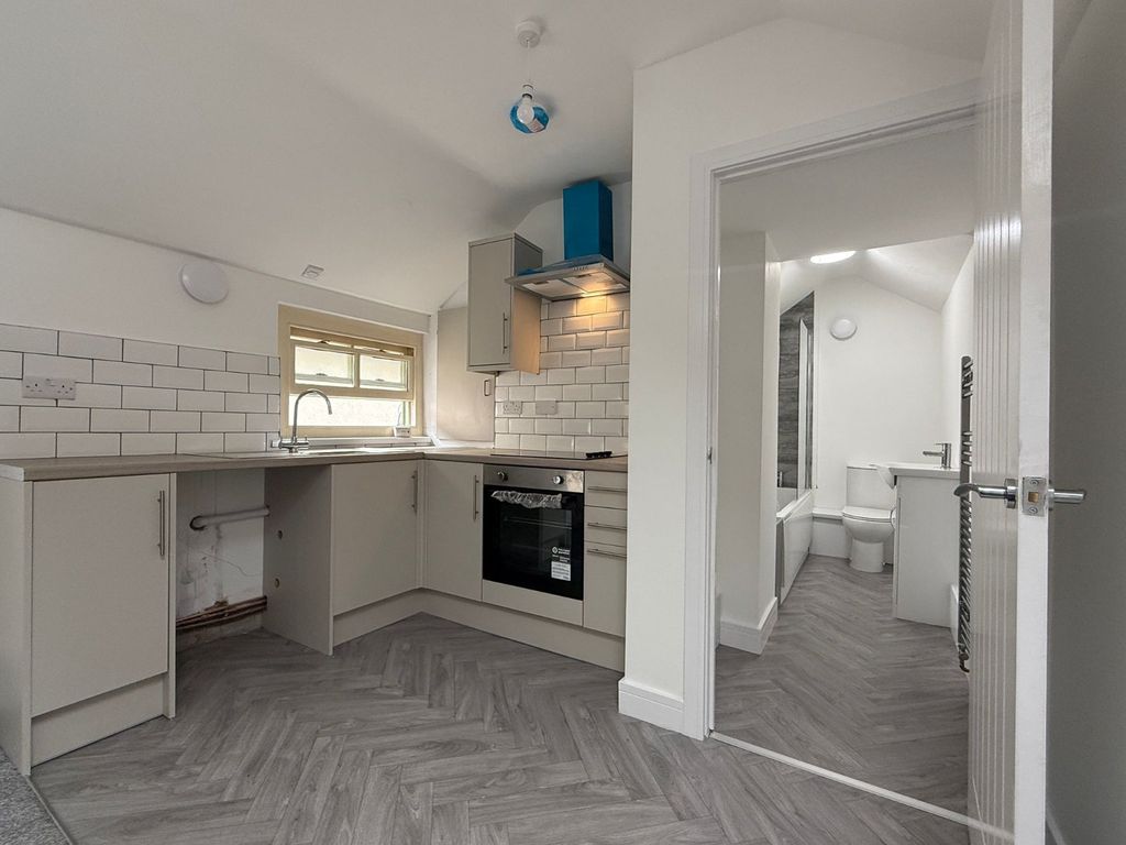 Property photo 1 of 7 Picture No. 05